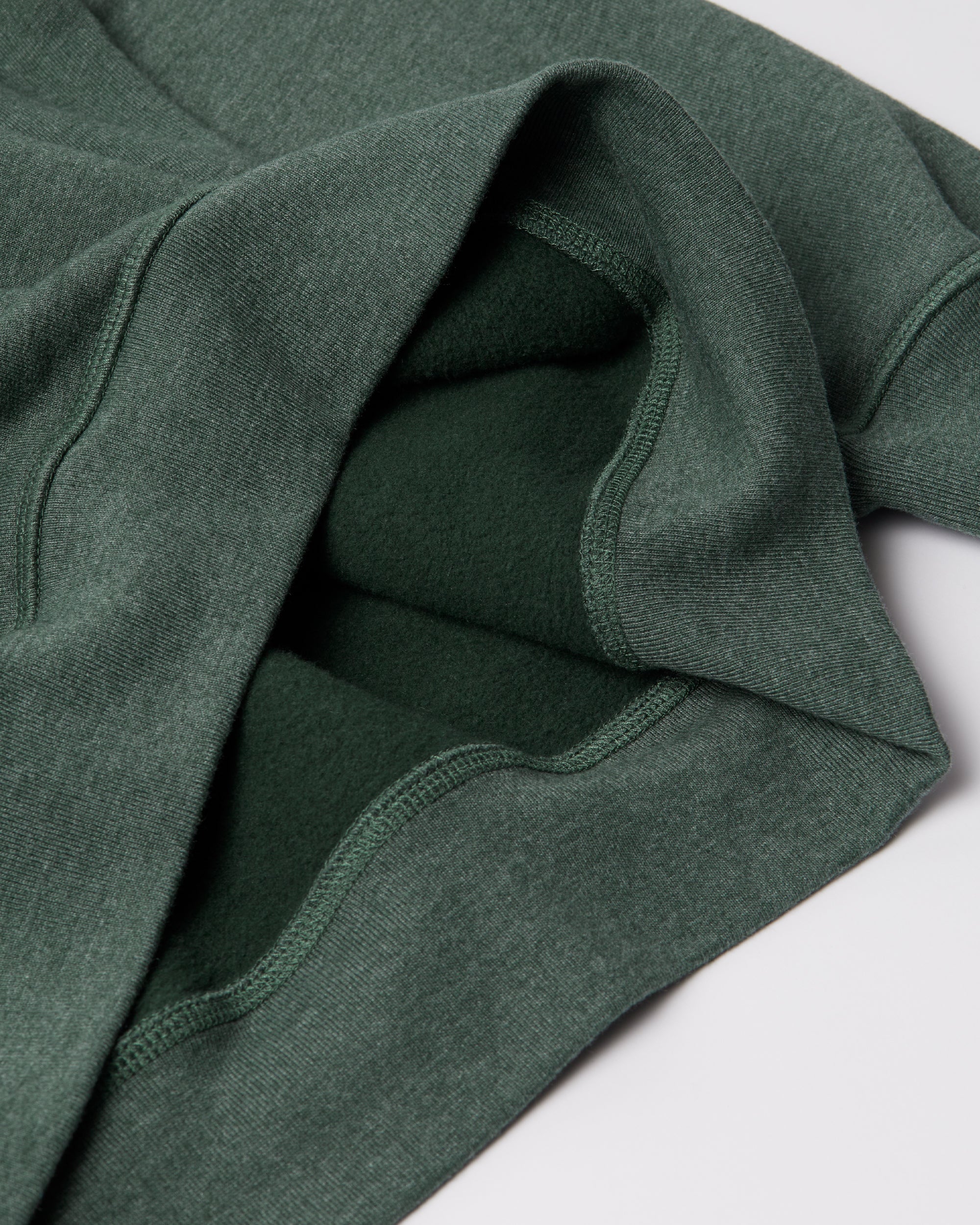 Tired champione crew neck sweatshirt - Image 4